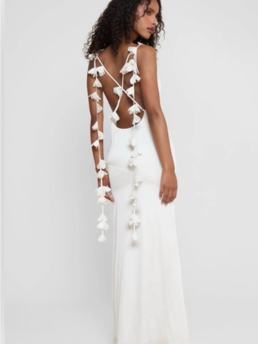 Nwt Leau Jardin Petal Satin Maxi Dress In White